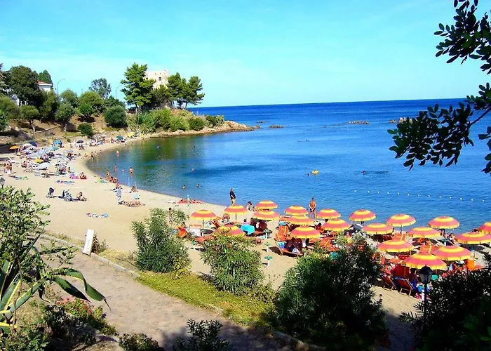 Отель Nascar 4*