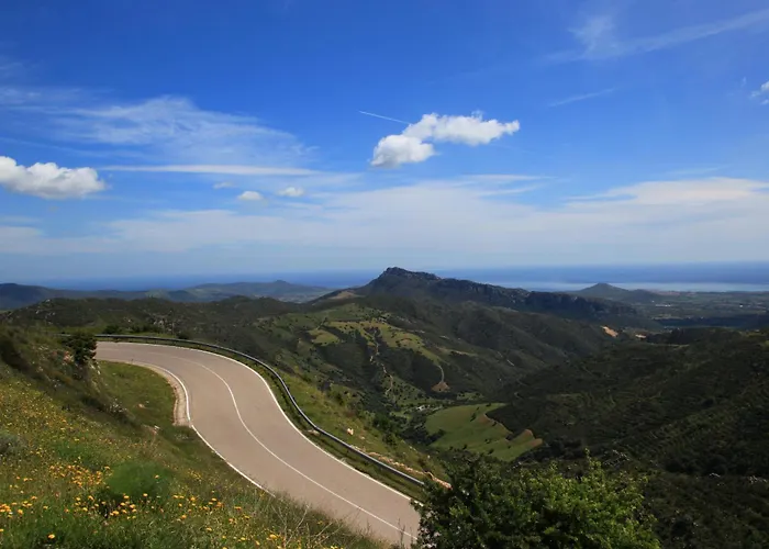 Отель Nascar Санта-Мария-Наварезе