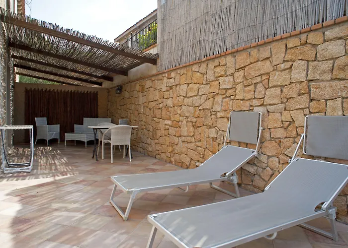 Отель Nascar Санта-Мария-Наварезе